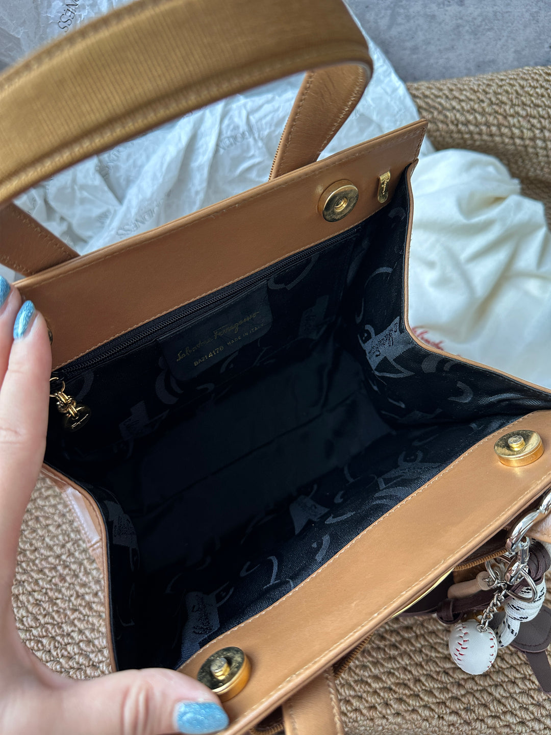 Ferragamo Brown Vara Ribbon Top Handle Bag 🤎｜Chic, Elegant & Collectible