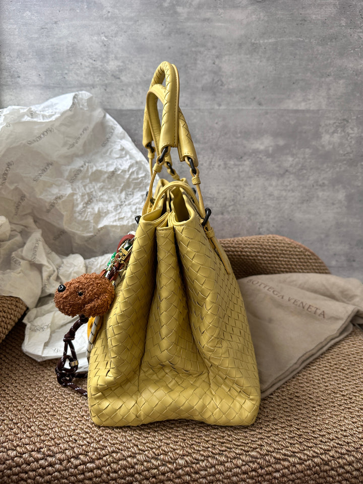 BOTTEGA VENETA Yellow Intrecciato Leather Tote ✨｜Rare Color, Elegant & Spacious