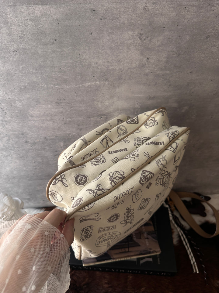 LOEWE 160th Anniversary Limited Crossbody Bag 🤎🩵｜Archive Logo Print｜Metal Emblem Details｜Collectible Edition