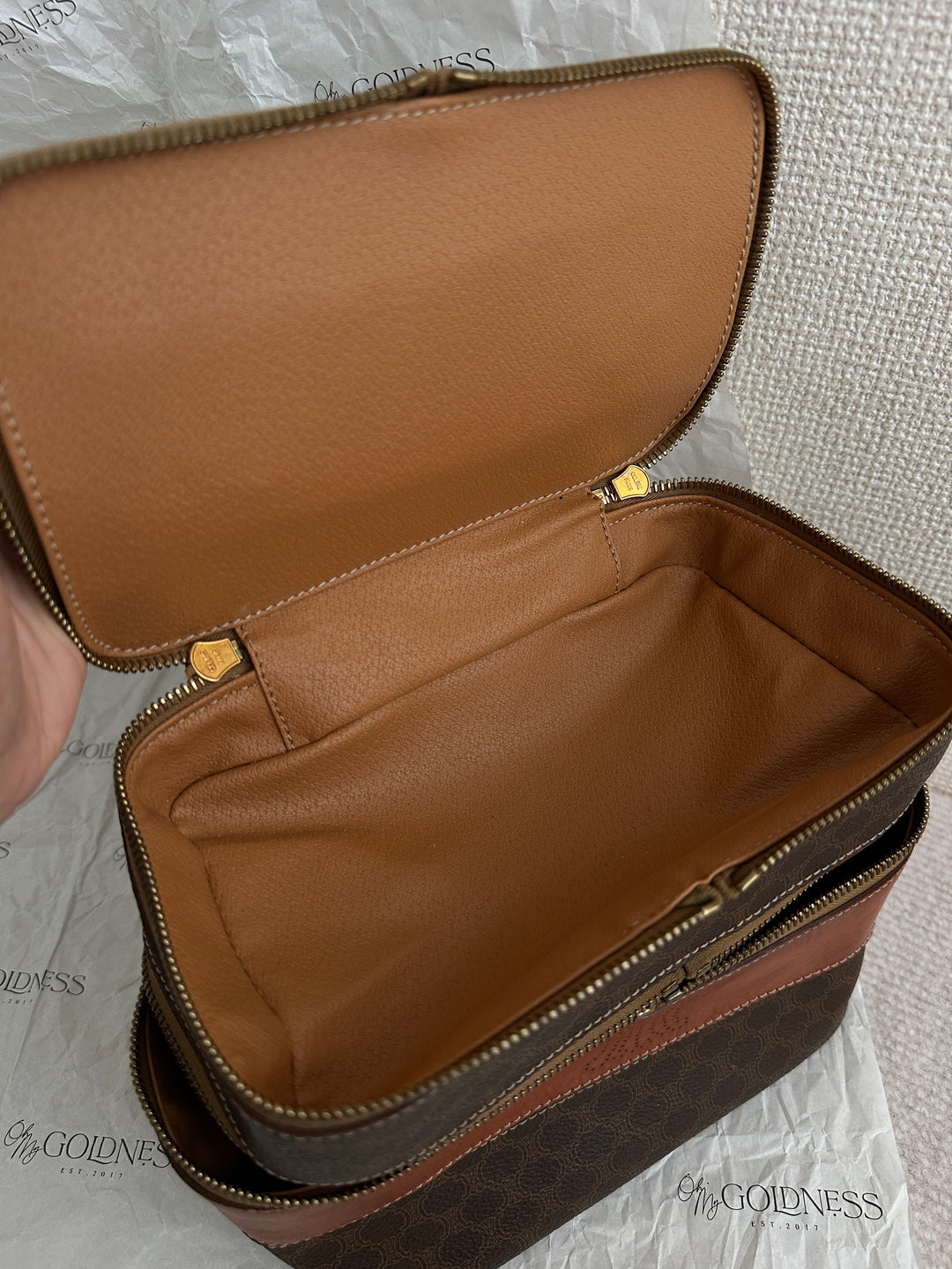 CELINE｜Caramel Two-Tier Vanity Bag 🤎 Vintage Charm Meets Function
