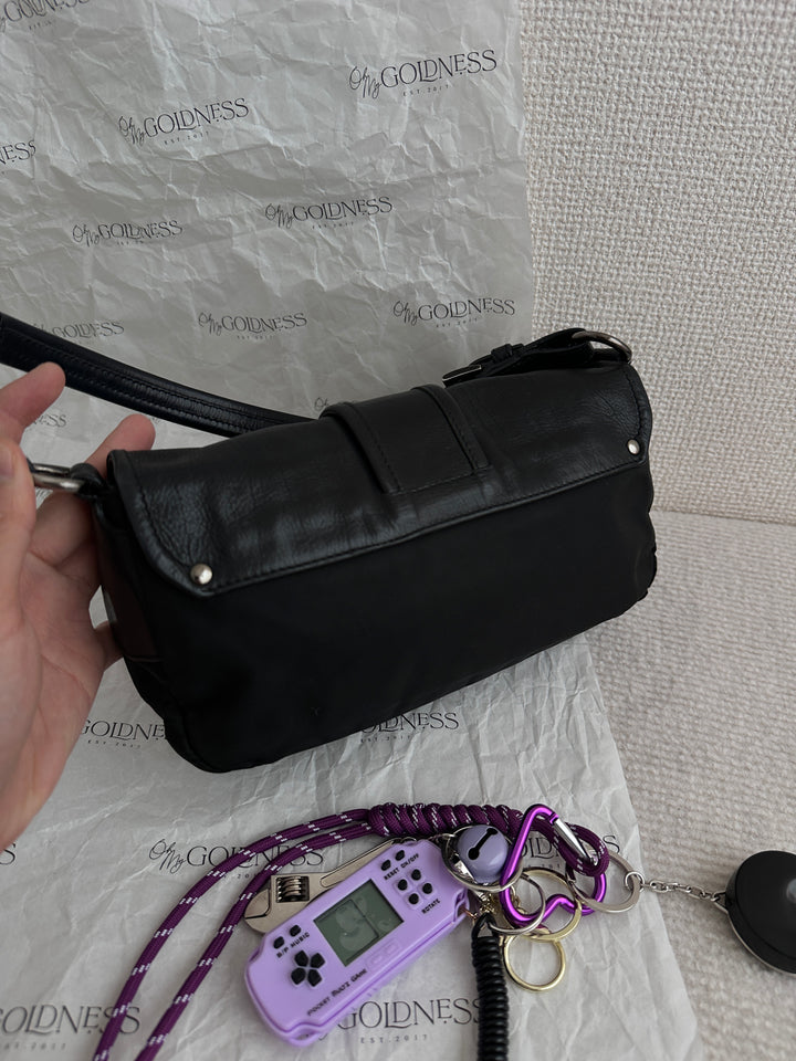 PRADA Flap Hobo Bag｜Leather & Nylon Mix × Grommet Buckle Detail 🖤 Compact and Versatile