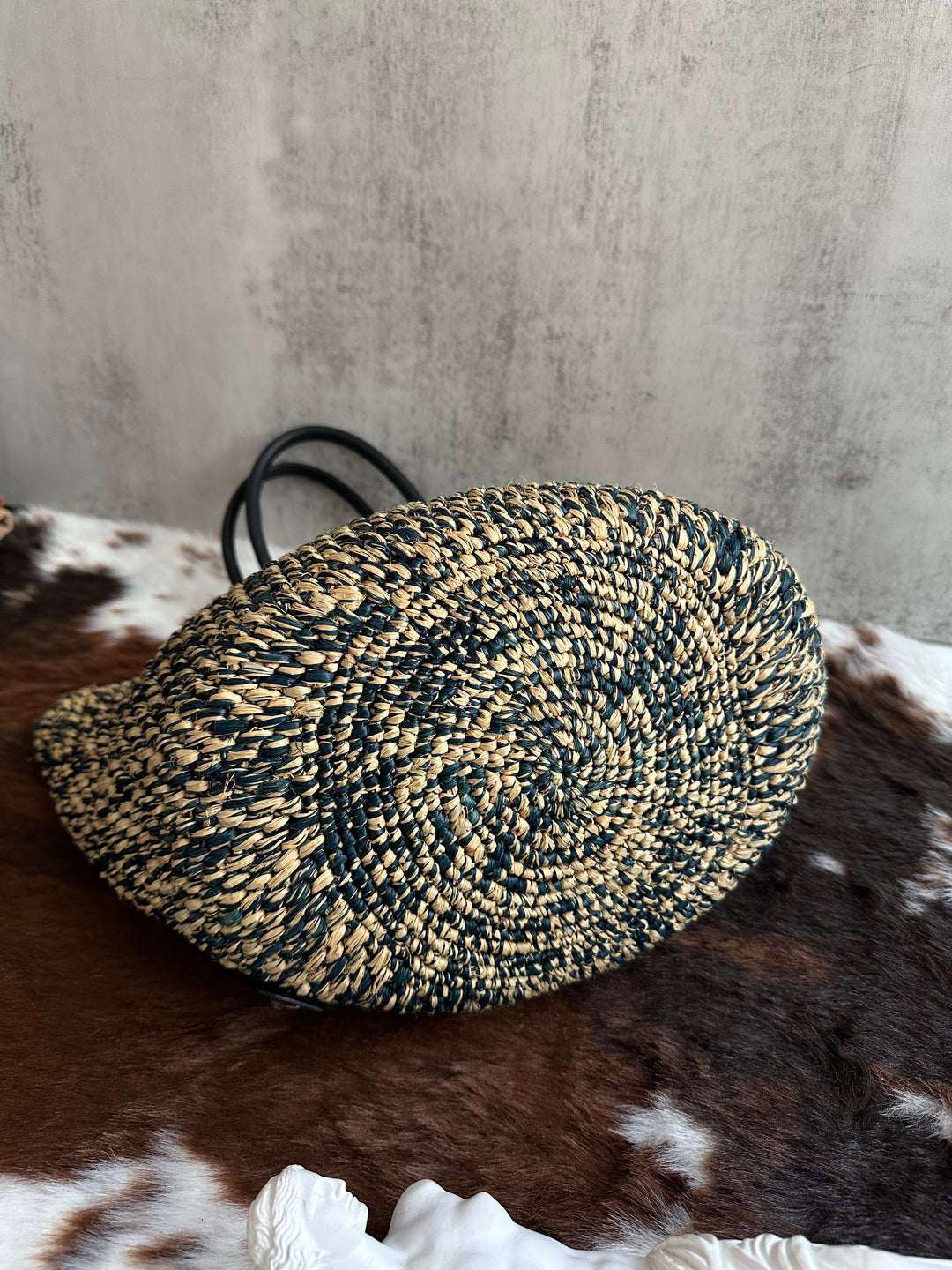 Balenciaga Raffia Motorcycle Tote 🖤🧺 | Edgy Meets Summer Chic