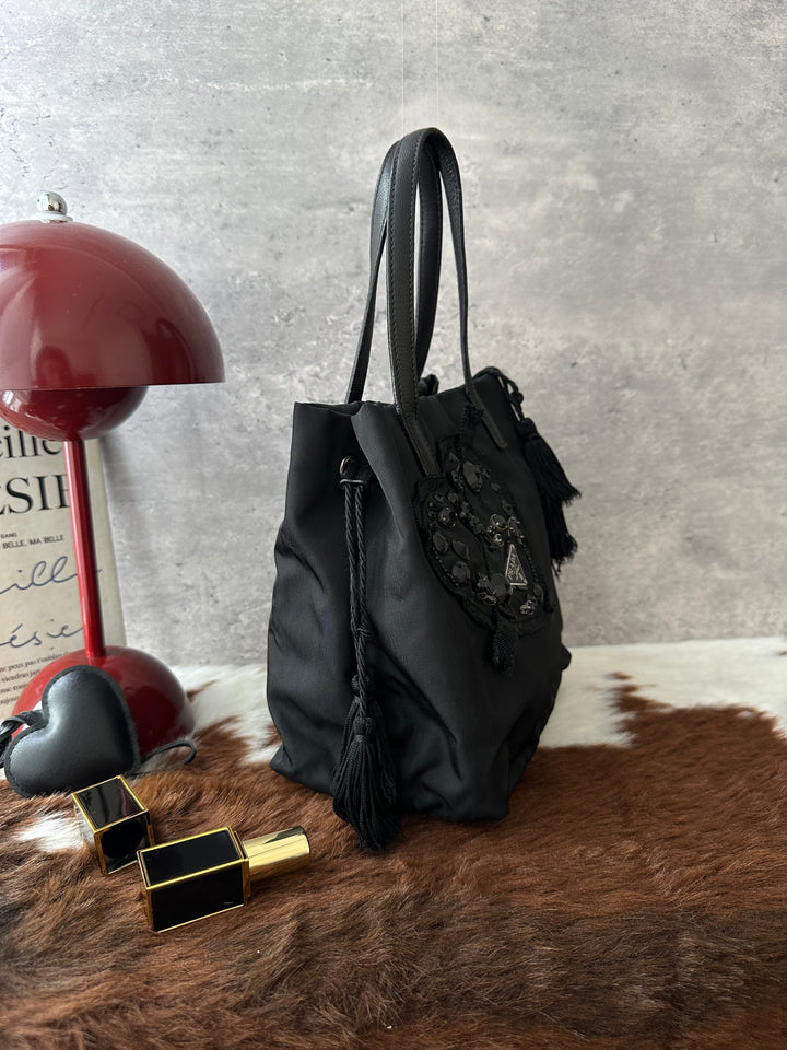 Prada Heart Mini Tote Bag 🖤｜Crystal Heart Appliqué・Tassel Details・Chic All-Black Design
