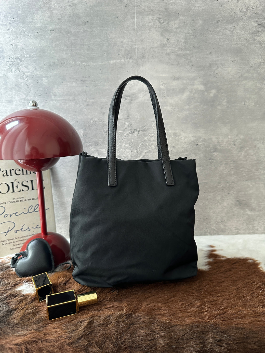 Prada Heart Mini Tote Bag 🖤｜Crystal Heart Appliqué・Tassel Details・Chic All-Black Design