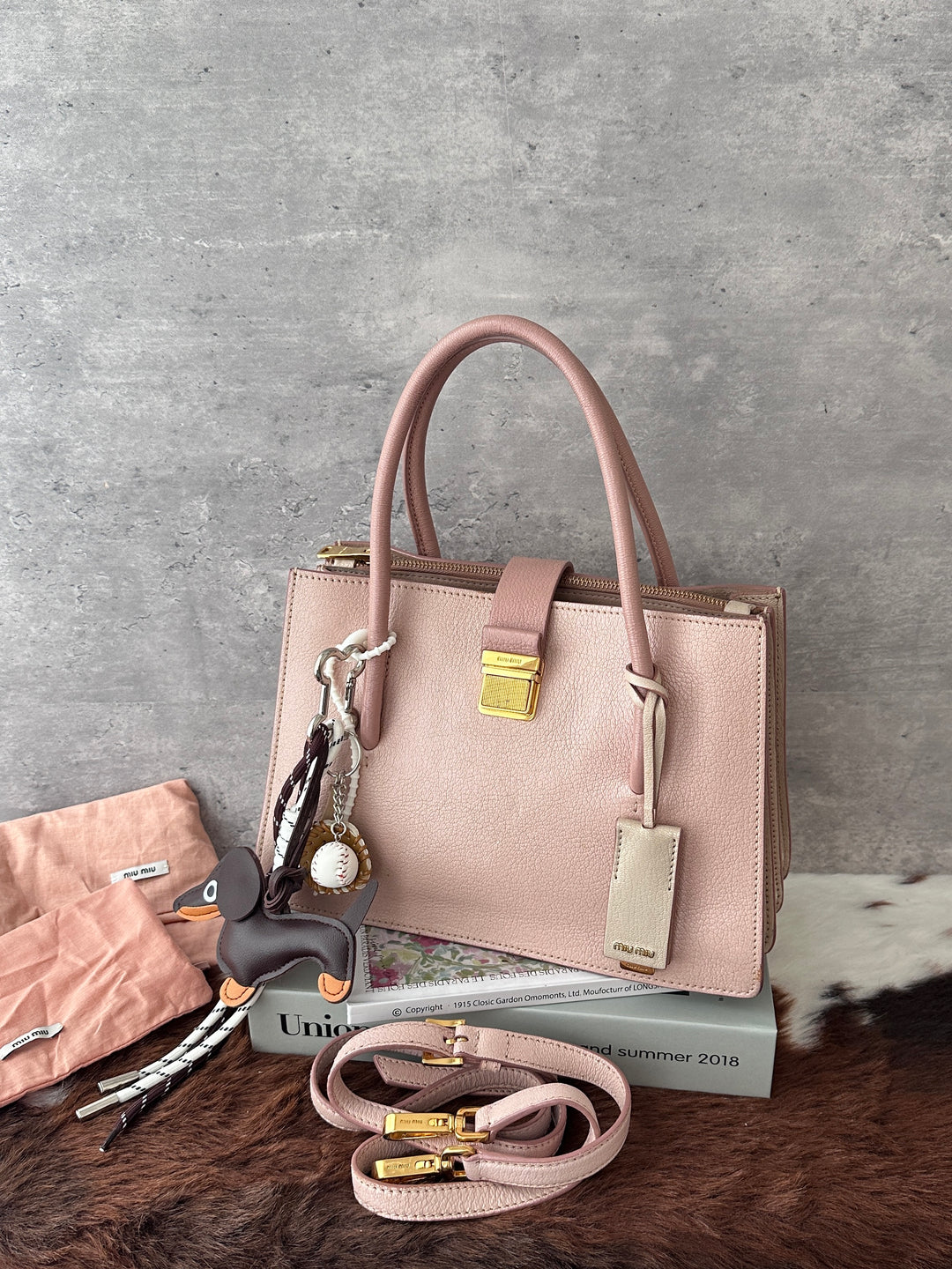 Miu Miu Madras 🌸💕｜Blush Pink × Gold Hardware × 2-Way Bag