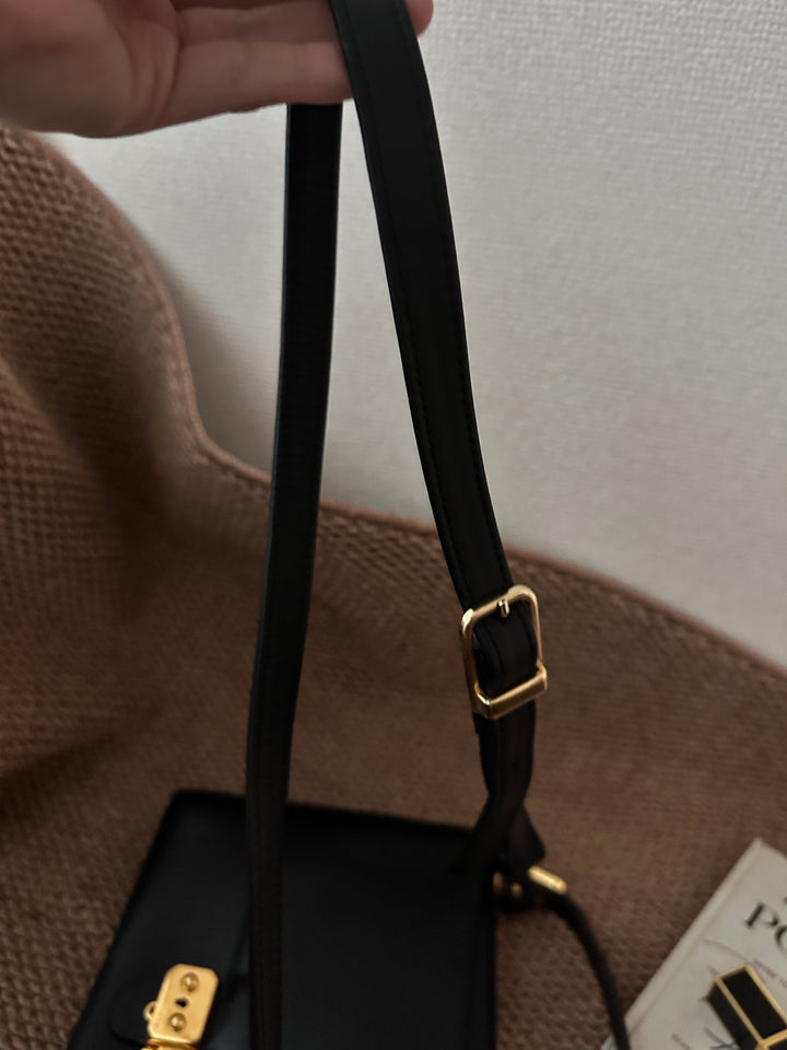 Hermes Vintage Sac Cardenas  with dustbag— Black Leather with Lock & Key 🖤✨ Rare Small Size | Collector’s Briefcase