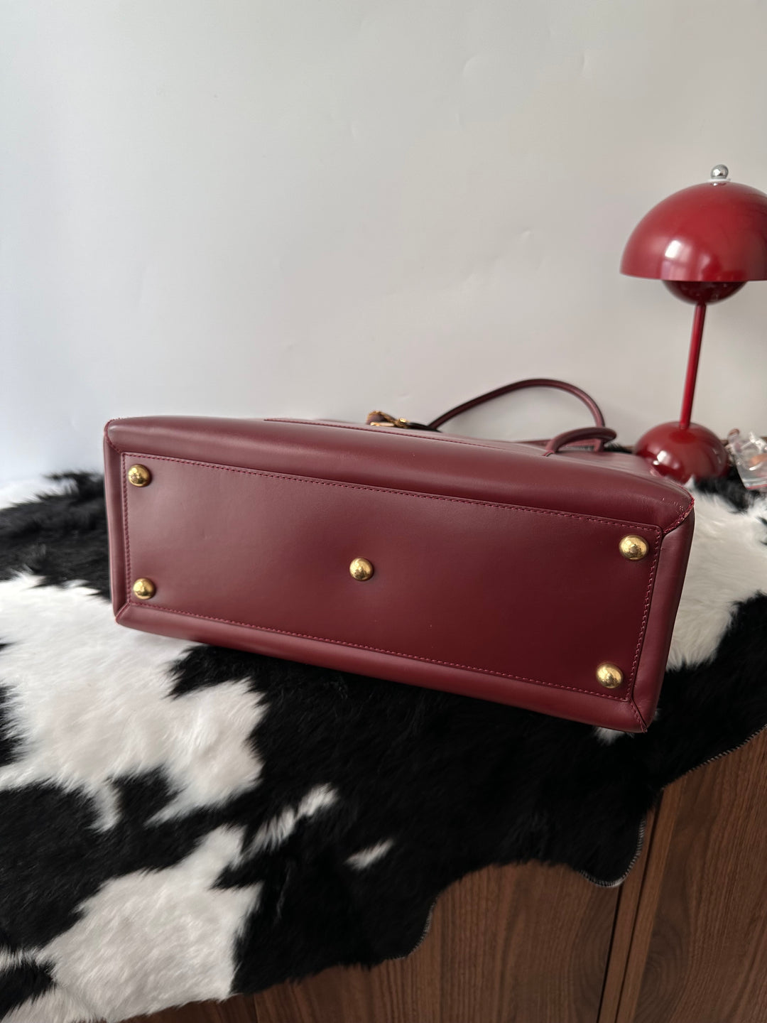Cartier Leather Tote Bag ❤️｜Classic Bordeaux Tone × Signature Logo Tag × Spacious Everyday Carry