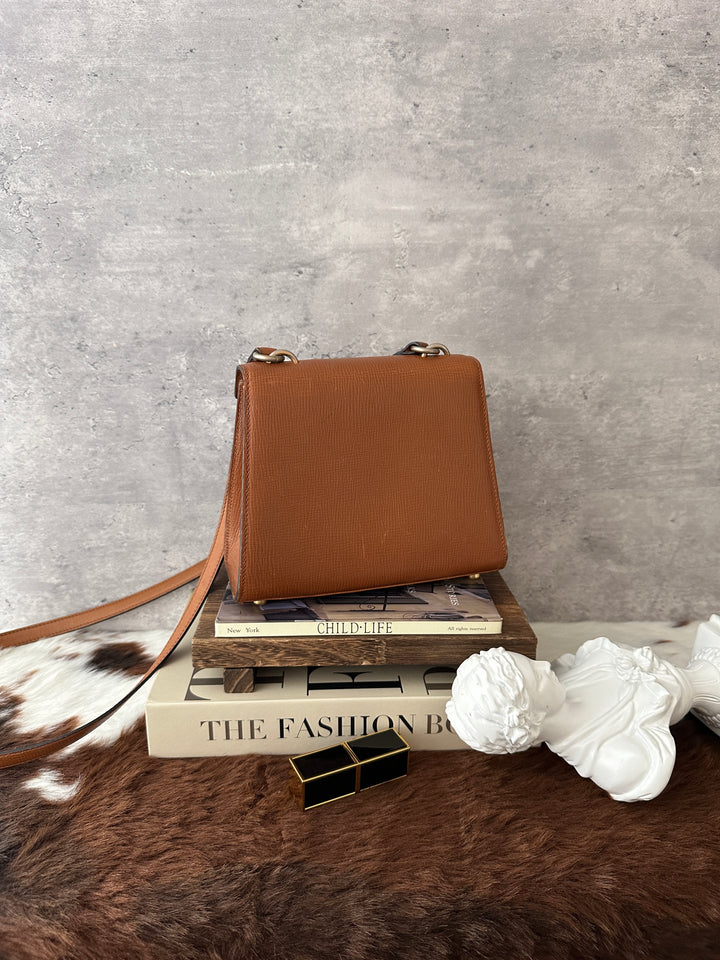 FENDI Mini Kelly 🤎✨｜Hazelnut Brown × Gold Hardware × Vintage Mini Bag