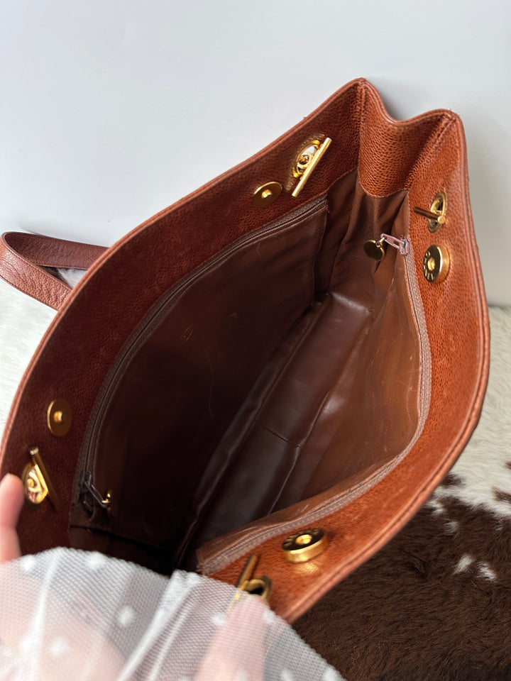 CHANEL Caviar Leather Chain Shoulder Bag 🧡🤎｜Caramel Brown × Spacious Capacity × Classic Chain Design