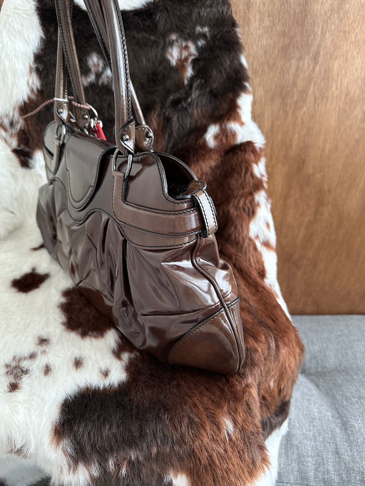 Ferragamo Gancini Hobo Bag 🖤🫒｜Quilted Design Detail・Olive Tone・Effortless Chic