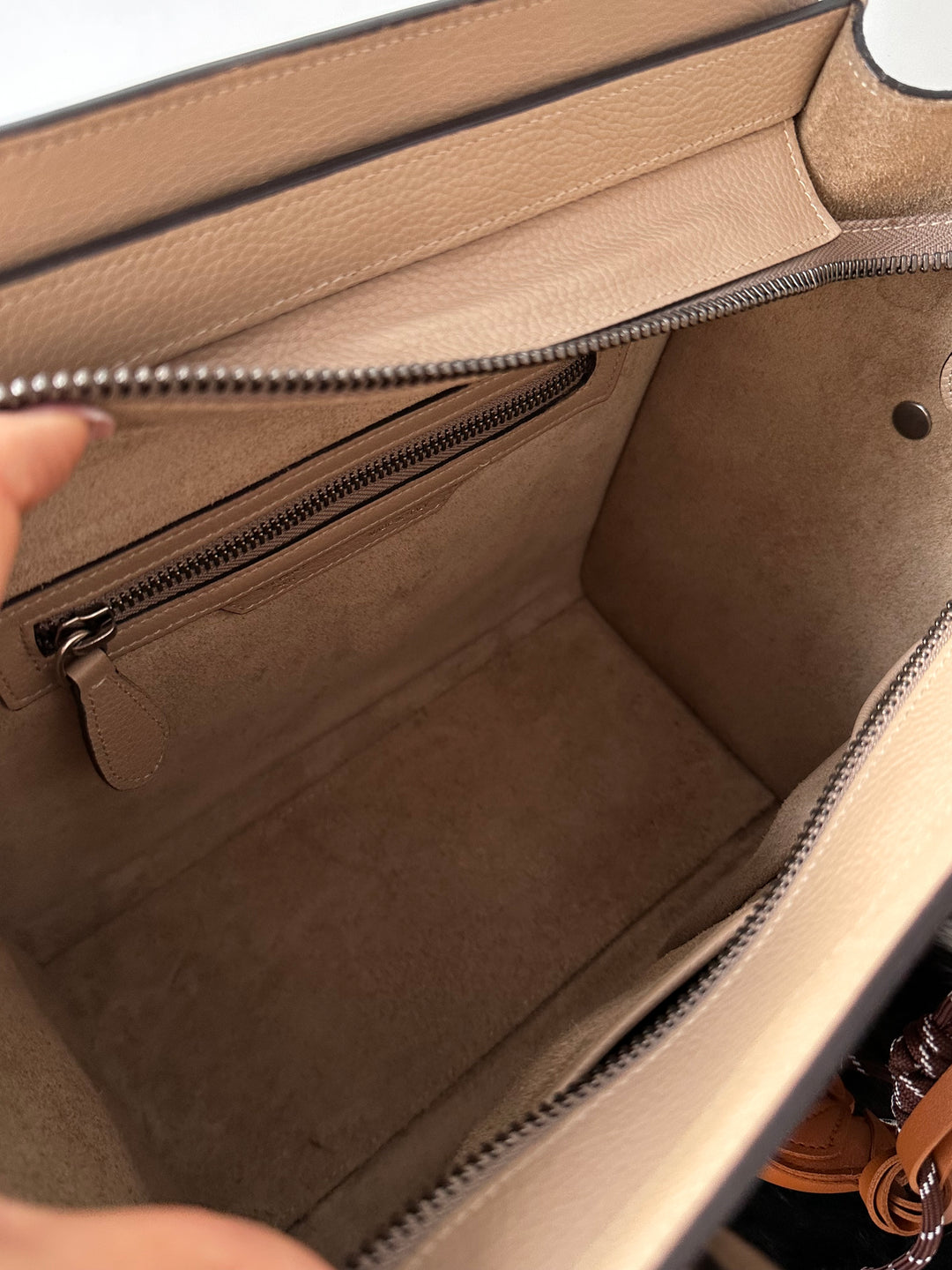 Celine Luggage Tote Bag 🤎🩶✨｜Iconic Phantom Design・Durable Leather・Spacious Everyday Carry