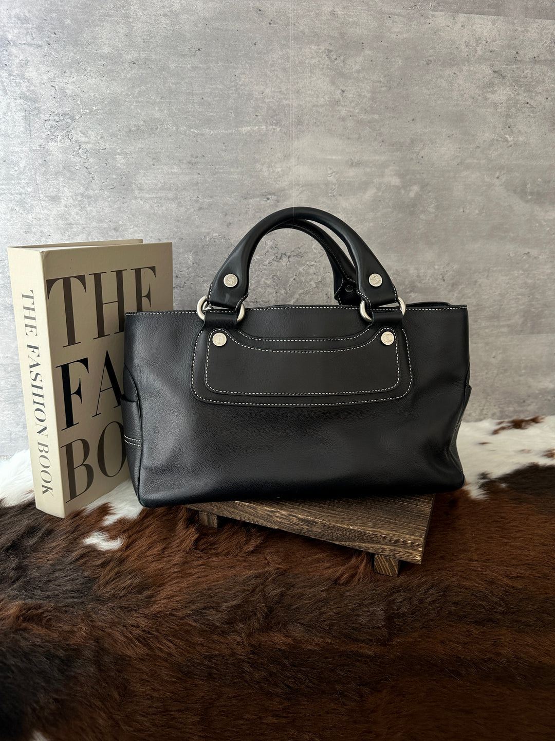 Celine Boogie Bag 🖤✨｜Smooth Black Leather × Iconic Top Handle × Convertible Styling