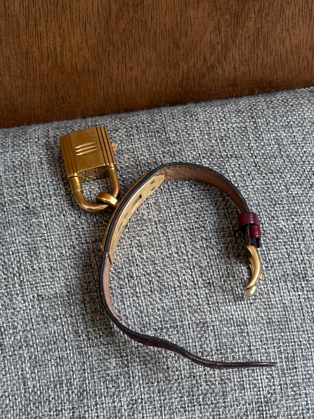Hermès Kelly Lock Watch ❤️🔒｜Iconic Padlock Design・Vintage Charm・Collectible Piece