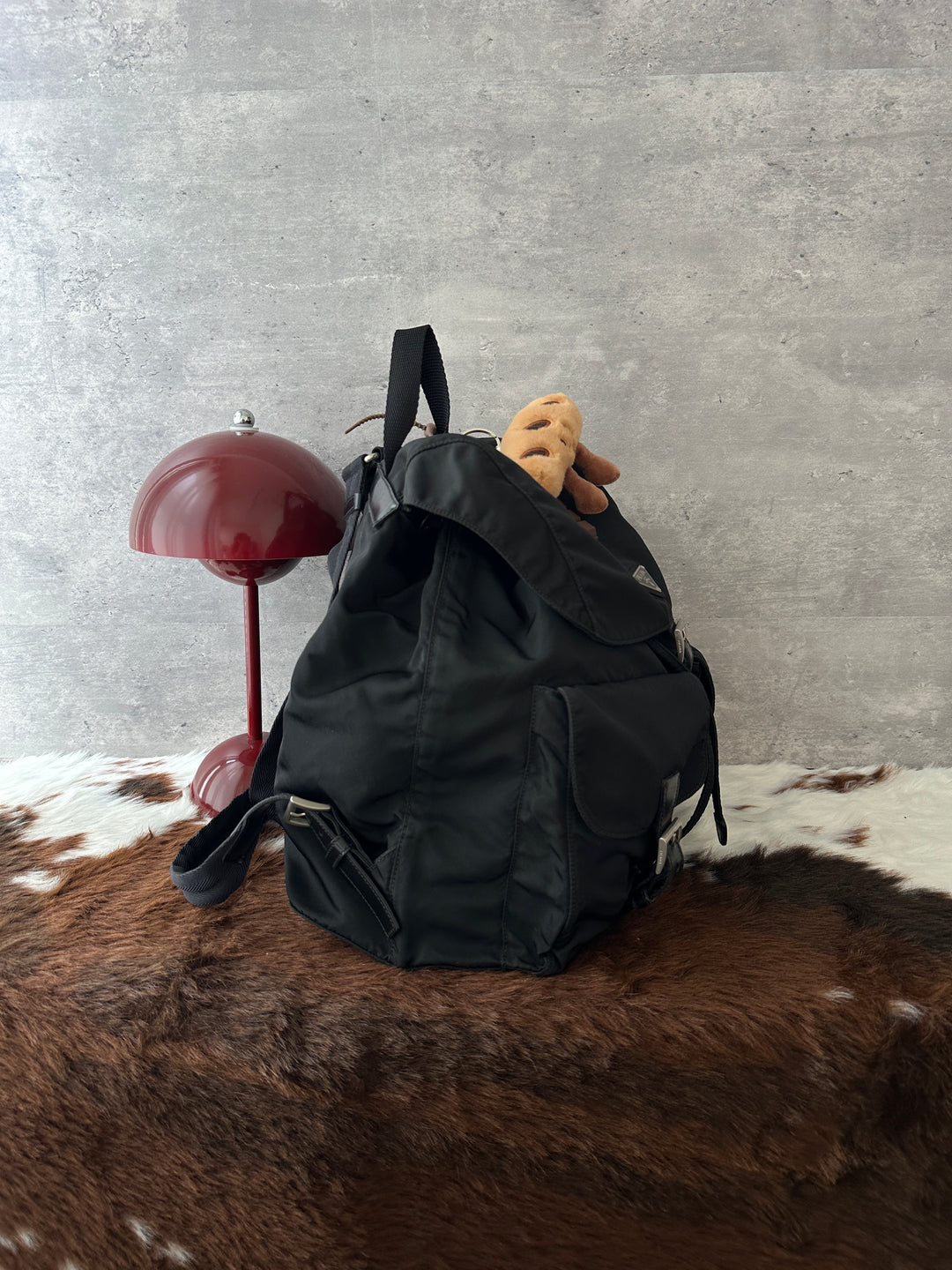 Prada Nylon Backpack 🖤✨｜Lightweight Nylon × Multi-Pocket Design × Spacious Everyday Capacity