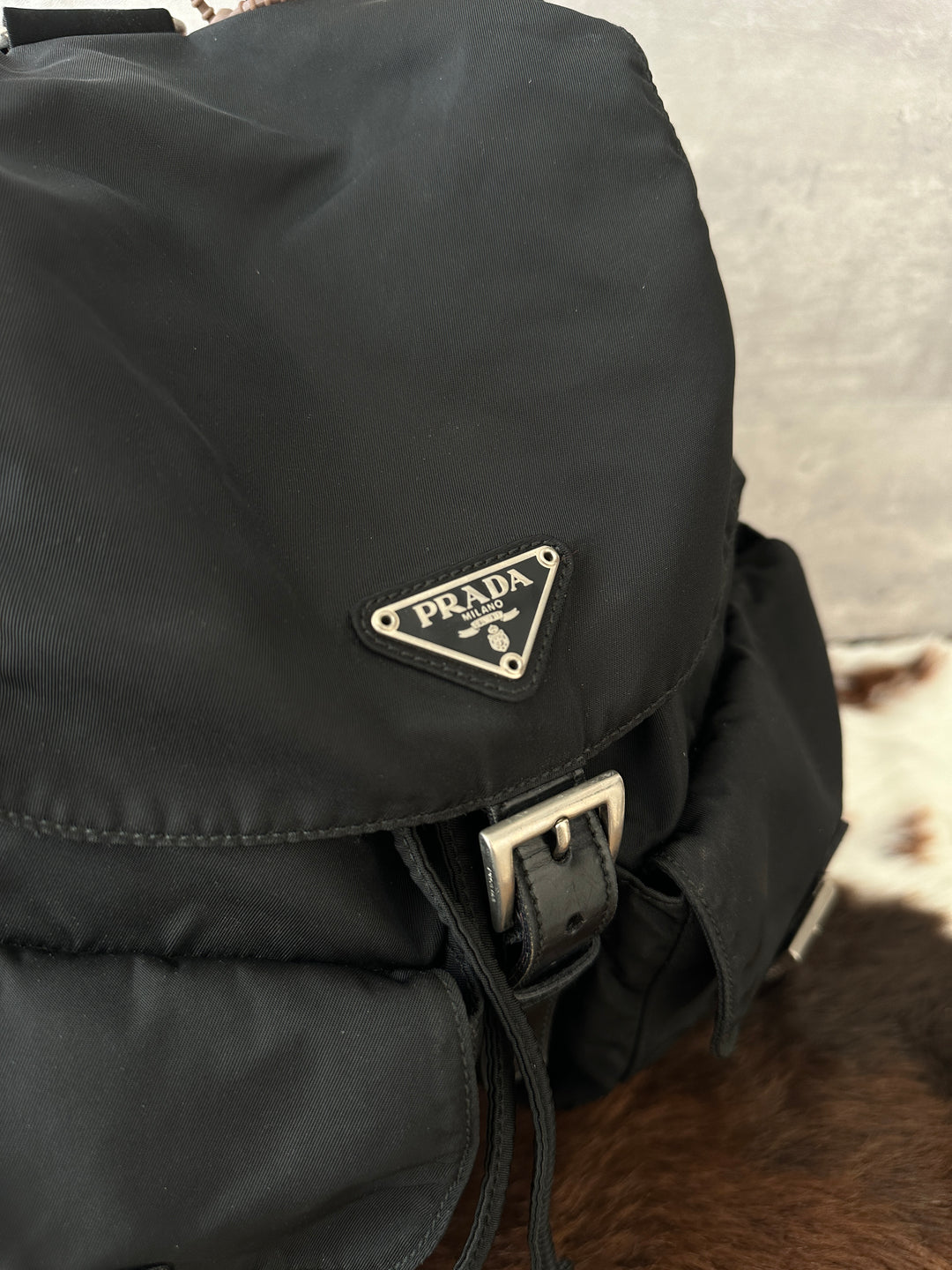 Prada Nylon Backpack 🖤✨｜Lightweight Nylon × Multi-Pocket Design × Spacious Everyday Capacity