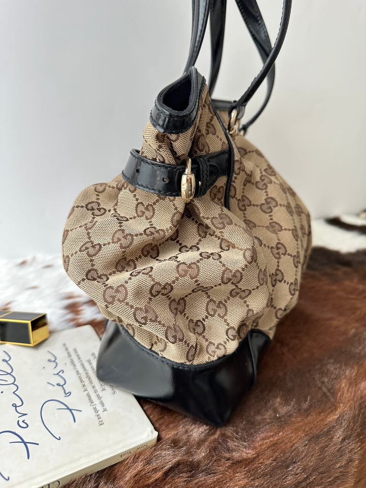 Gucci Monogram Tote Bag 🤎🖤｜Signature GG Canvas × Special Metal Details × Lightweight Daily Carry