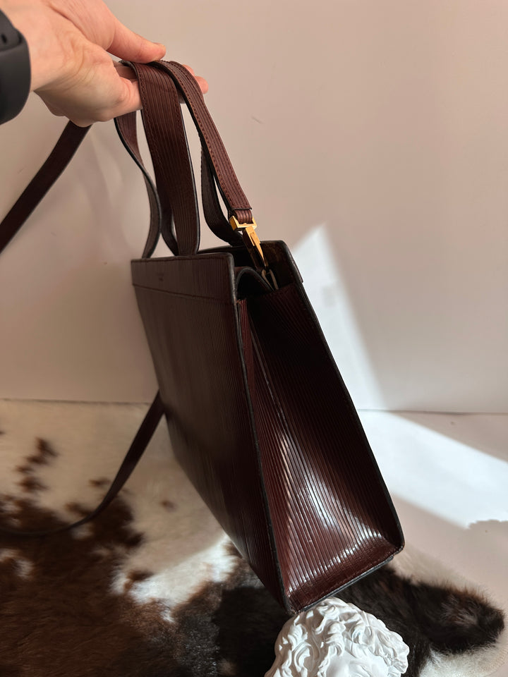 Celine Chocolate Silhouette Carriage Bag 🤎🐎 | Quiet Luxury in Motion
