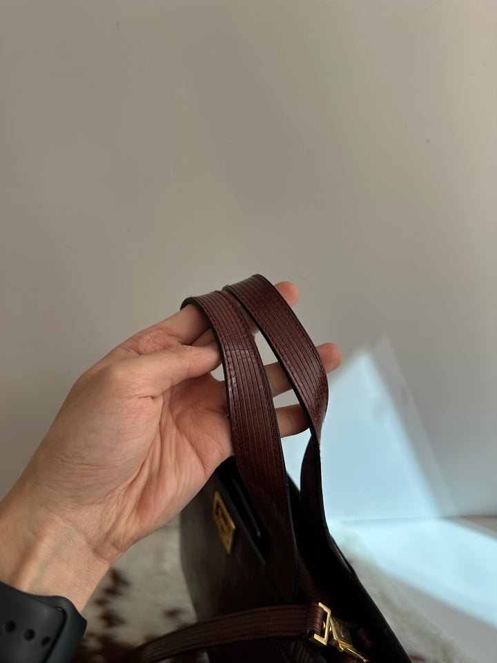 Celine Chocolate Silhouette Carriage Bag 🤎🐎 | Quiet Luxury in Motion