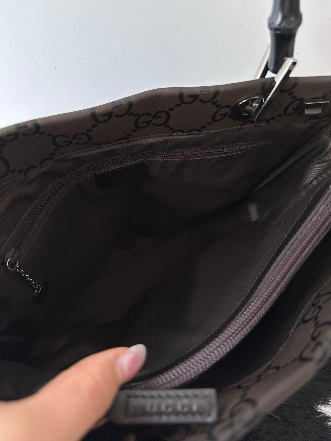 Gucci Bamboo Nylon Tote Bag 🖤🤎｜Iconic Bamboo Handle・Lightweight Nylon・With Original Strap