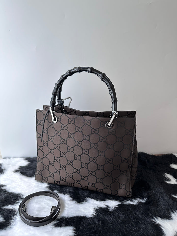 Gucci Bamboo Nylon Tote Bag 🖤🤎｜Iconic Bamboo Handle・Lightweight Nylon・With Original Strap