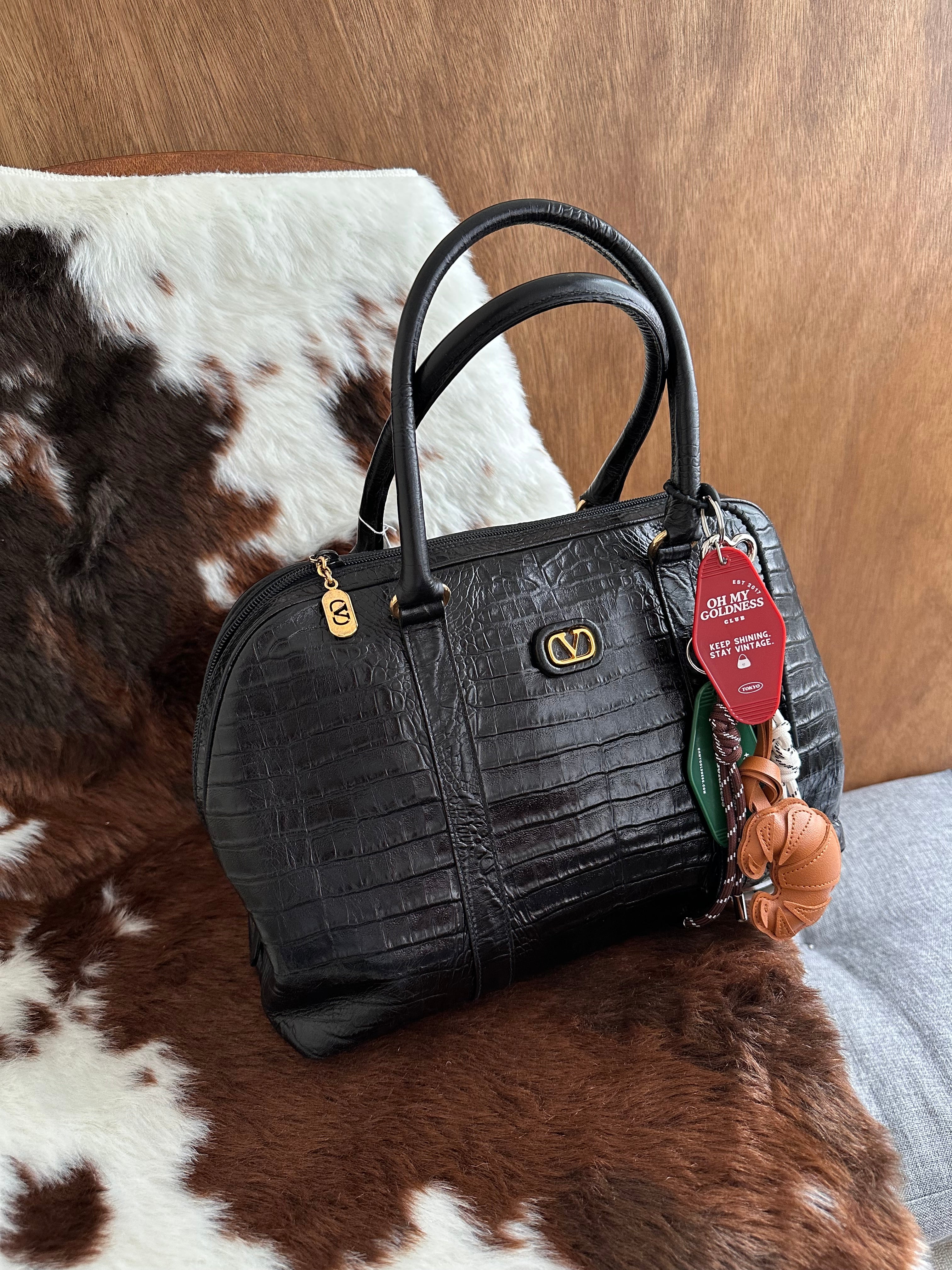 Bags - Boston Bag – Oh My Goldness Vintage