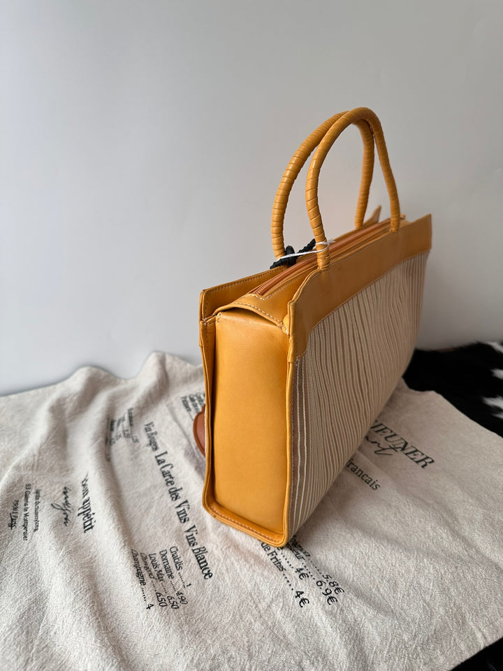 LOEWE Striped Top Handle Tote with Baby Pouch 🐣｜Duck Yellow Leather × Semi-Sheer Stripes × Matching Pouch✨