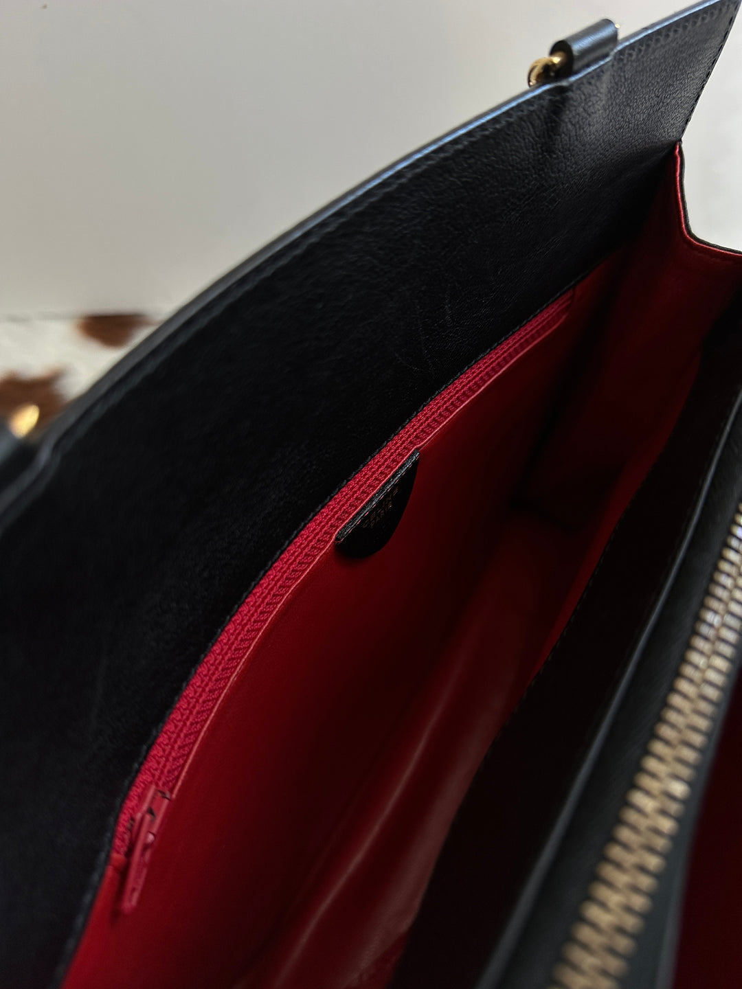 CELINE Fishbone Chain Tote Bag 🖤｜Unique Hardware × Refined Leather × Everyday Functionality✨