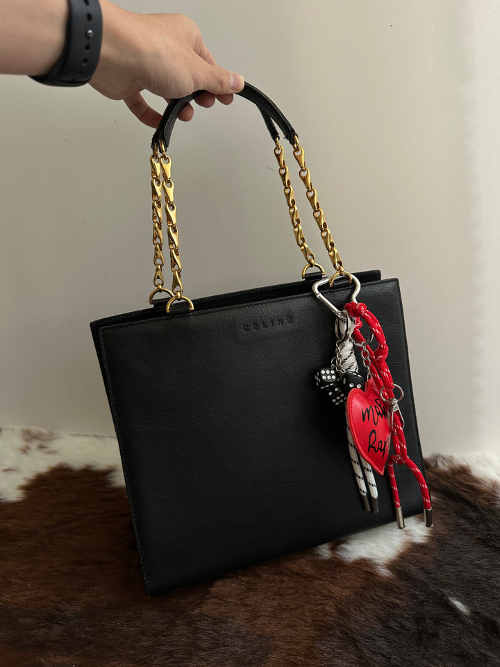 CELINE Fishbone Chain Tote Bag 🖤｜Unique Hardware × Refined Leather × Everyday Functionality✨