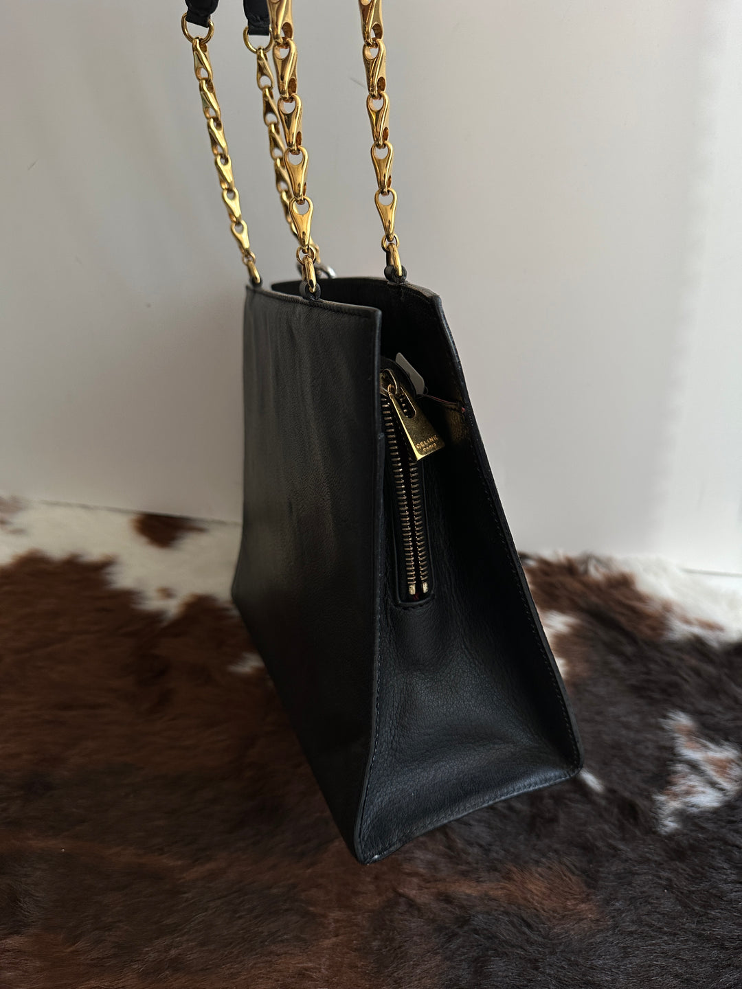 CELINE Fishbone Chain Tote Bag 🖤｜Unique Hardware × Refined Leather × Everyday Functionality✨