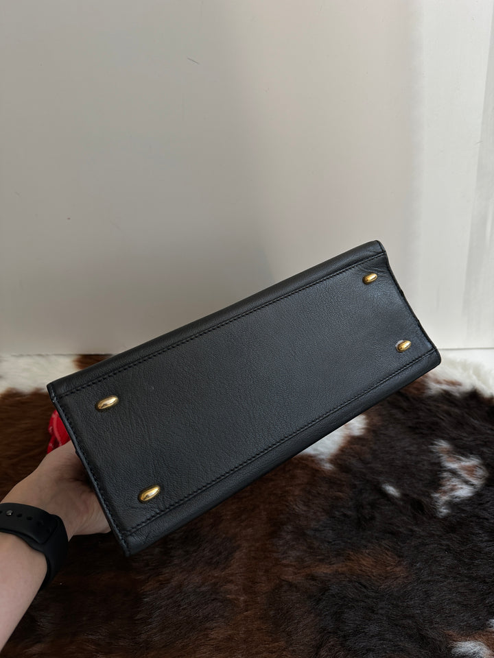 CELINE Fishbone Chain Tote Bag 🖤｜Unique Hardware × Refined Leather × Everyday Functionality✨