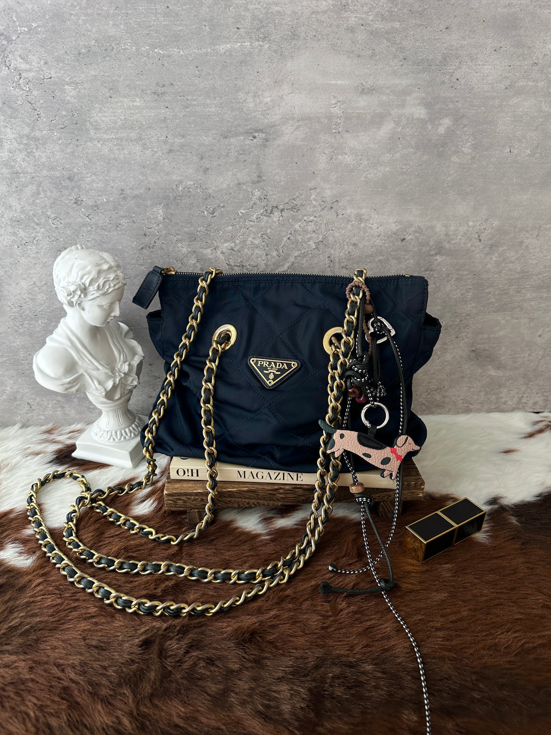 Prada Quilted Nylon Chain Shoulder Bag 💙🖤｜Dark Navy Nylon × Leather-Woven Chain × Convertible Styling