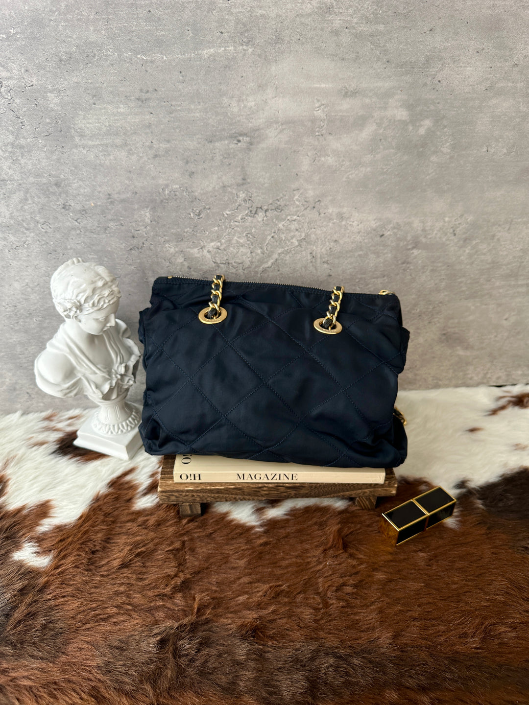 Prada Quilted Nylon Chain Shoulder Bag 💙🖤｜Dark Navy Nylon × Leather-Woven Chain × Convertible Styling