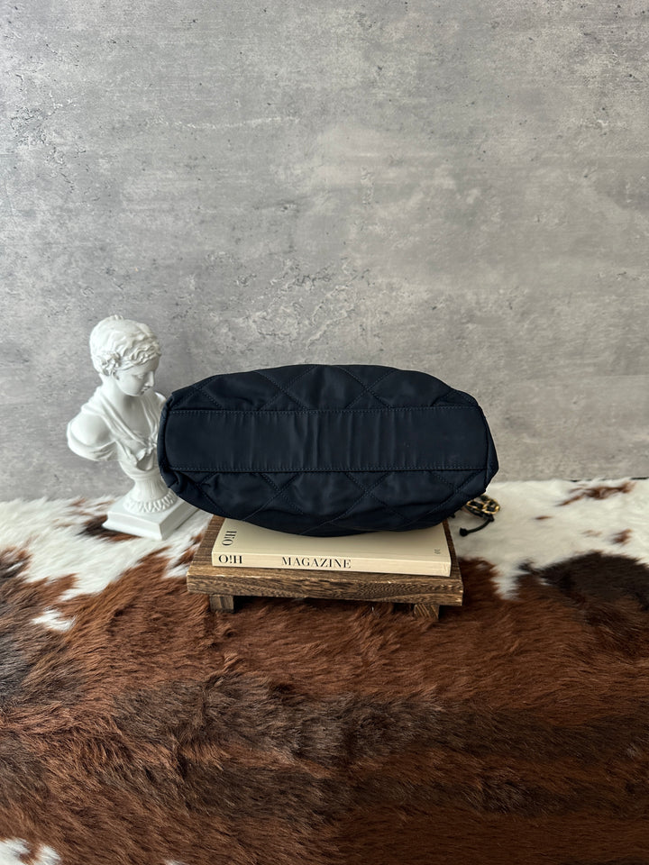 Prada Quilted Nylon Chain Shoulder Bag 💙🖤｜Dark Navy Nylon × Leather-Woven Chain × Convertible Styling