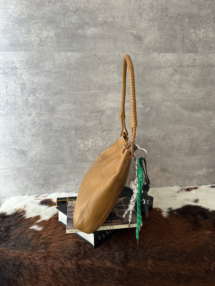 Bottega Veneta Soft Leather Hobo Bag 🤎🧡｜Supple Calfskin × Wrapped Handle × Spacious Silhouette