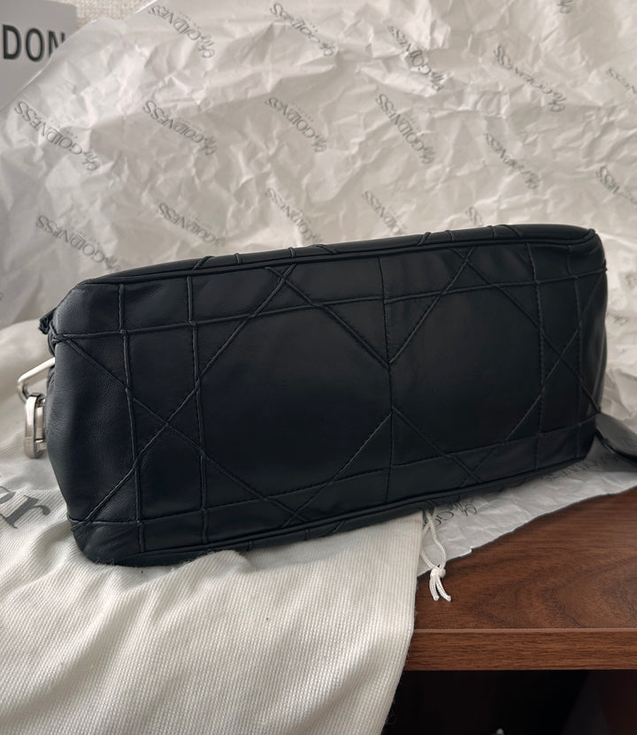 DIOR Cannage Chain Hobo Bag（Black × Silver Hardware, Small Size）｜Rare Vintage Find 🖤✨