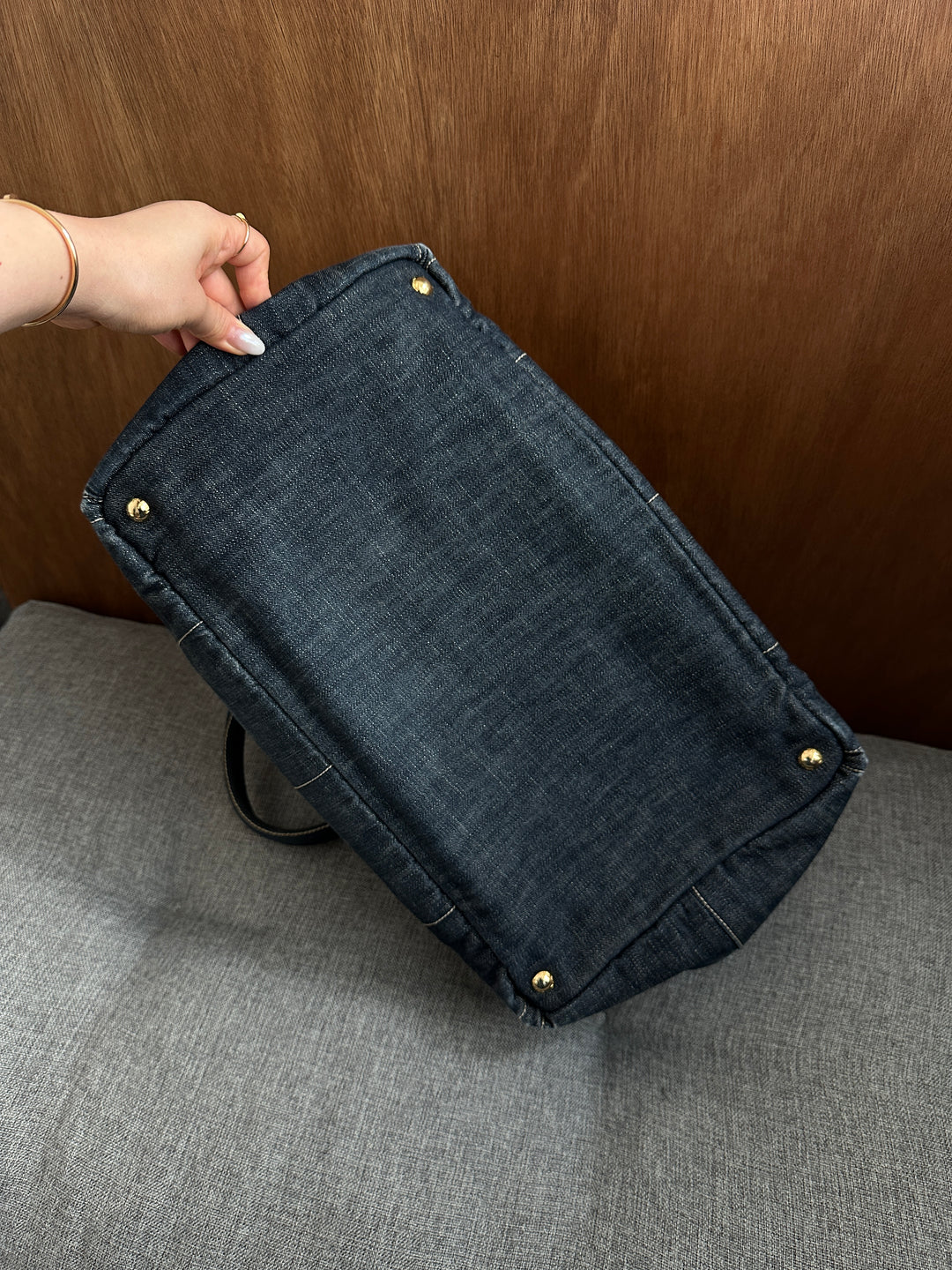 Prada Canapa Denim Tote 💙✨｜Denim Canvas × Embroidered Logo × Striped Interior