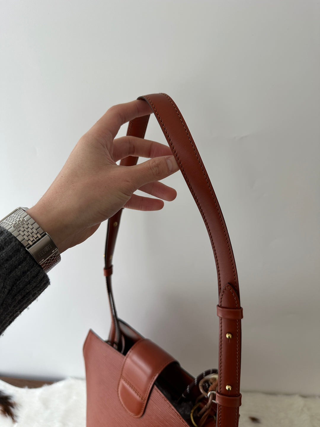 Louis Vuitton Caramel Epi Leather Turn Lock Bucket Bag 🤎