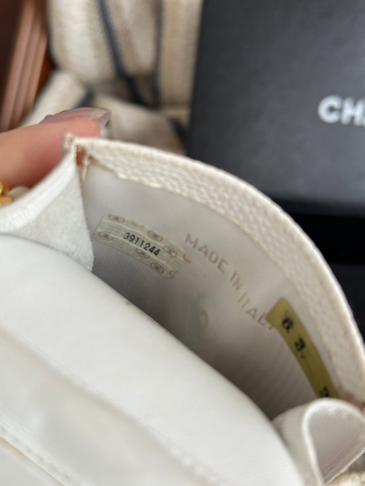 CHANEL Grained Calfskin Mini Chain Bag