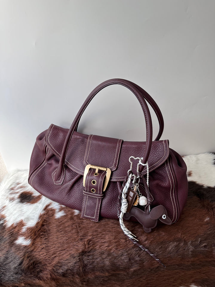 Celine Chocolate Stitch Hobo Bag ❤️🤎｜Baguette-Like Shape × Supple Calfskin × Spacious Everyday Carry