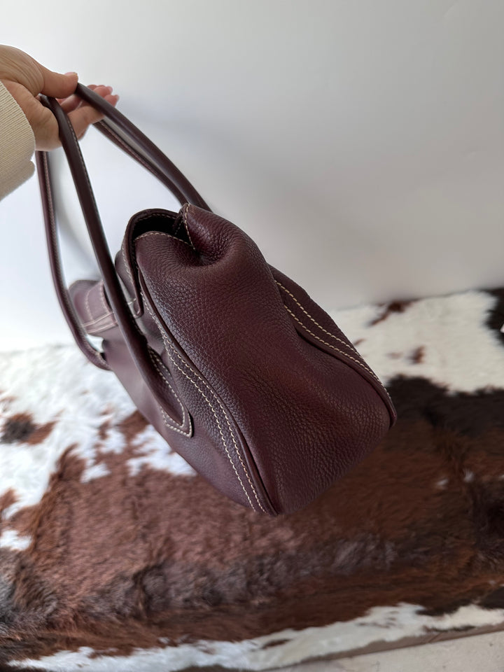 Celine Chocolate Stitch Hobo Bag ❤️🤎｜Baguette-Like Shape × Supple Calfskin × Spacious Everyday Carry