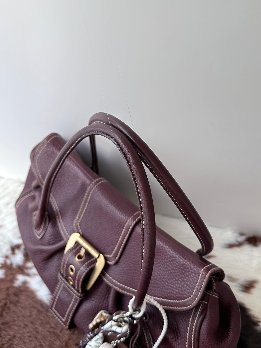 Celine Chocolate Stitch Hobo Bag ❤️🤎｜Baguette-Like Shape × Supple Calfskin × Spacious Everyday Carry