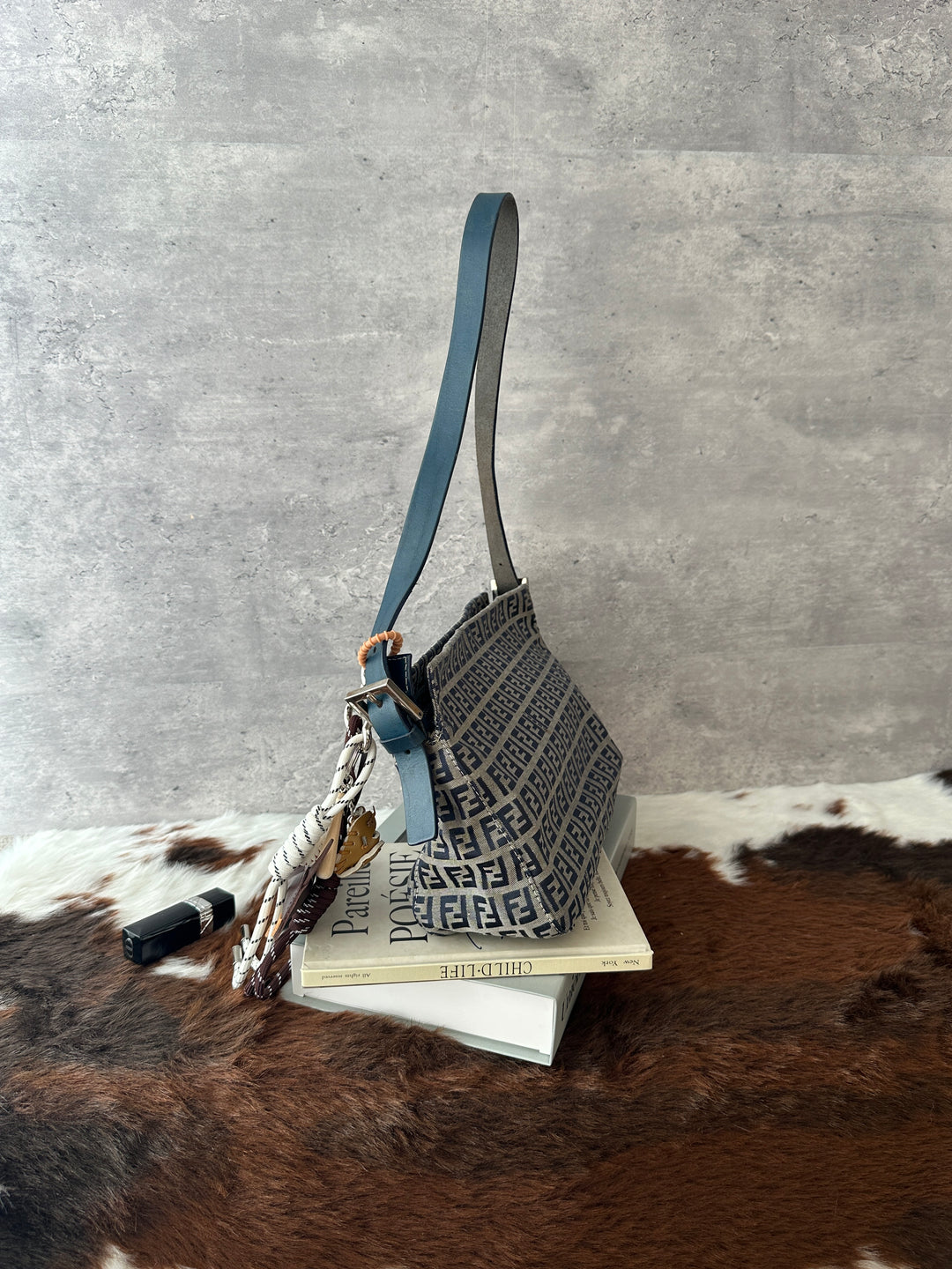 Fendi Zucca East-West Shoulder Bag ✨💙｜Navy Monogram・Vintage Baguette Style
