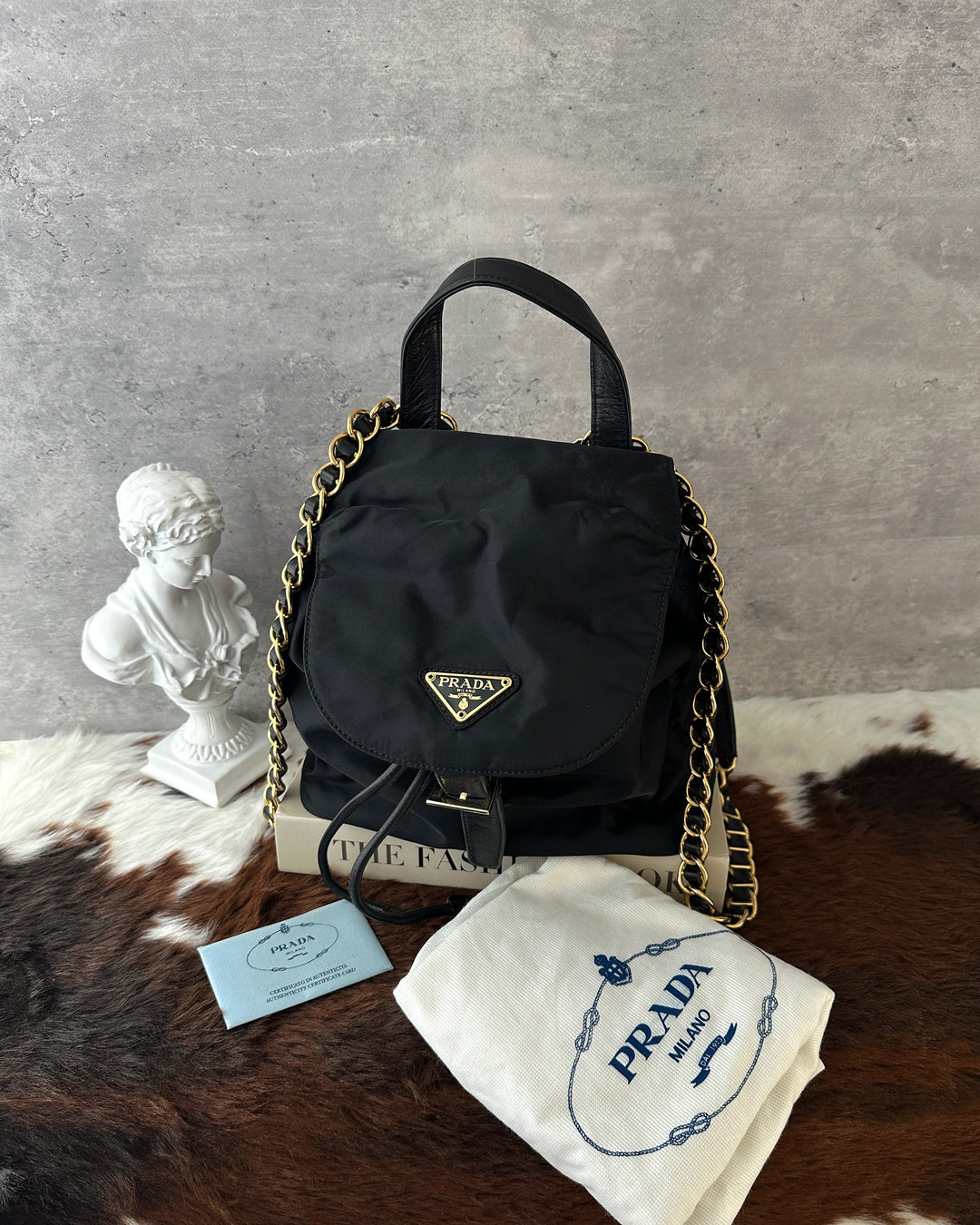 Prada Vintage Nylon Chain Backpack 🖤✨｜Black Nylon・Gold Leather-Woven Chain
