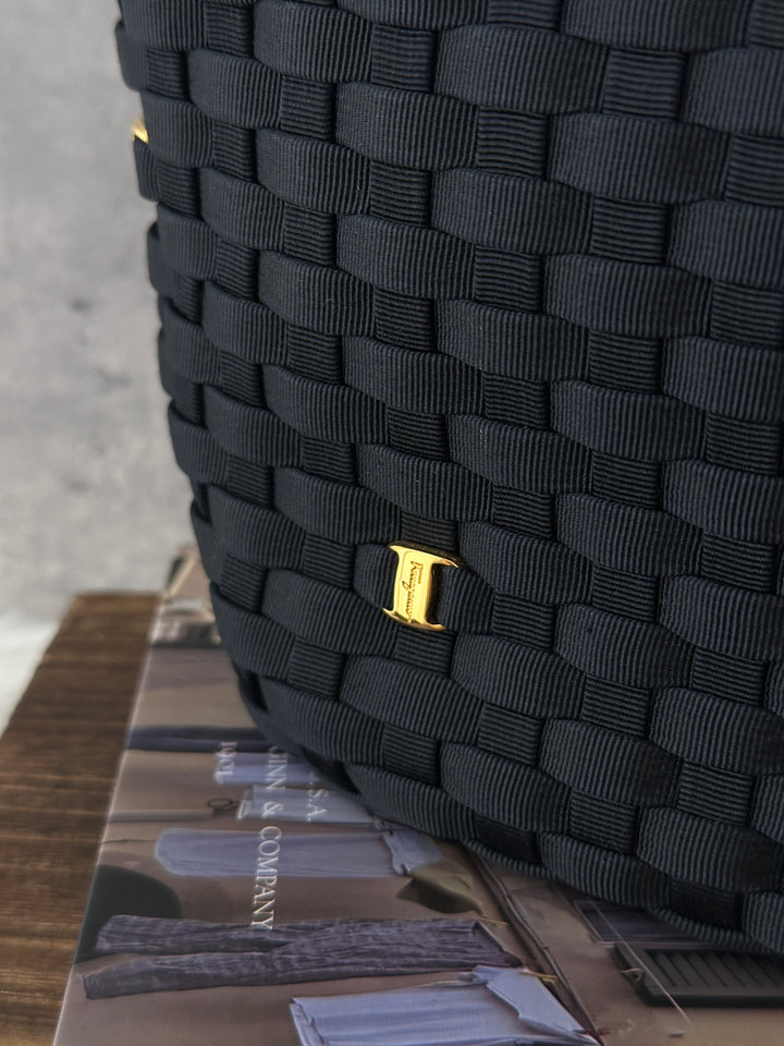 Ferragamo Vintage Woven Mini Tote 🖤｜Black Weave・Gold Gancini Details