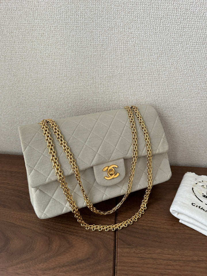 Chanel Fabric Classic Flap 25🤍 | Timeless Elegance in Ivory