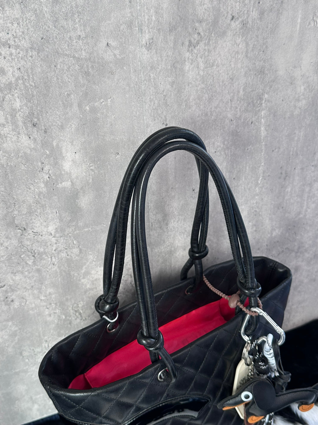 CHANEL Cambon Tote Bag 🖤｜Patent CC Logo × Quilted Leather × Revival Favorite
