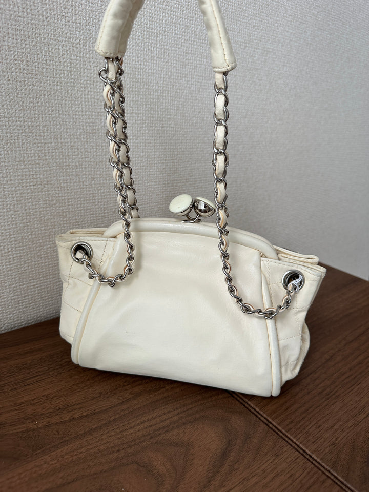 Chanel Kiss Lock Mini “Yuanbao” Bag 🤍 | Rare Vintage Sweetness