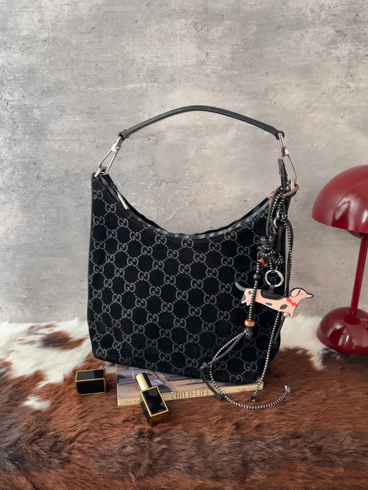 Gucci Vintage GG Monogram Hobo Bag 🖤｜Black Suede・Convertible Strap