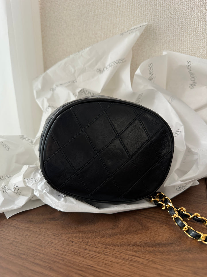 Chanel Mini Bucket Bag 🖤 | The Perfect Balance of Edge and Elegance
