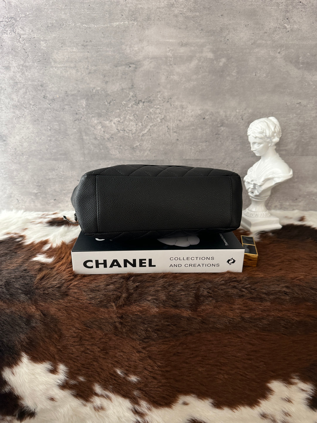Chanel Vintage Caviar Big CC Chain Tote 🖤｜Quilted Leather・Statement CC Logo